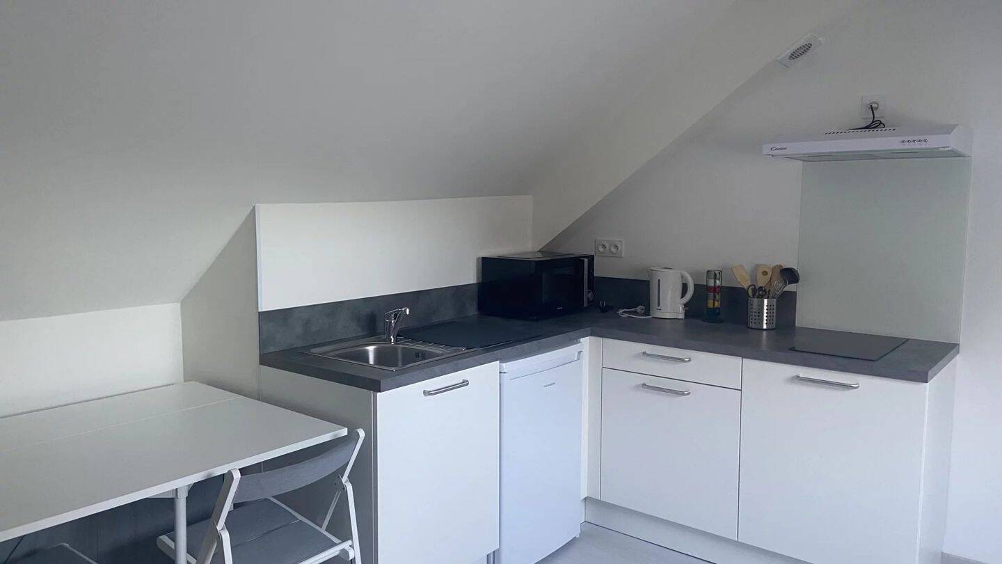 Appartement 1 pièce 15 m² · à Romilly-sur-Seine · 14,5 m² · 420 €