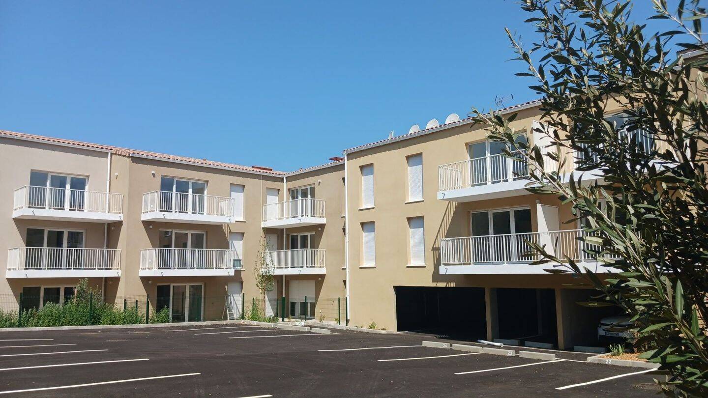 Appartement 3 pièces 56 m² · à Orange · 55,7 m² · 658 €