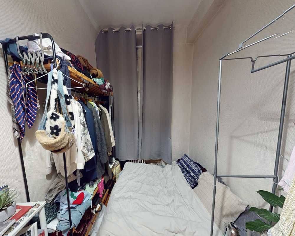 Appartement 3 pièces 100 m² · à Lyon 4ème Arrondissement · 100 m² · 515 €