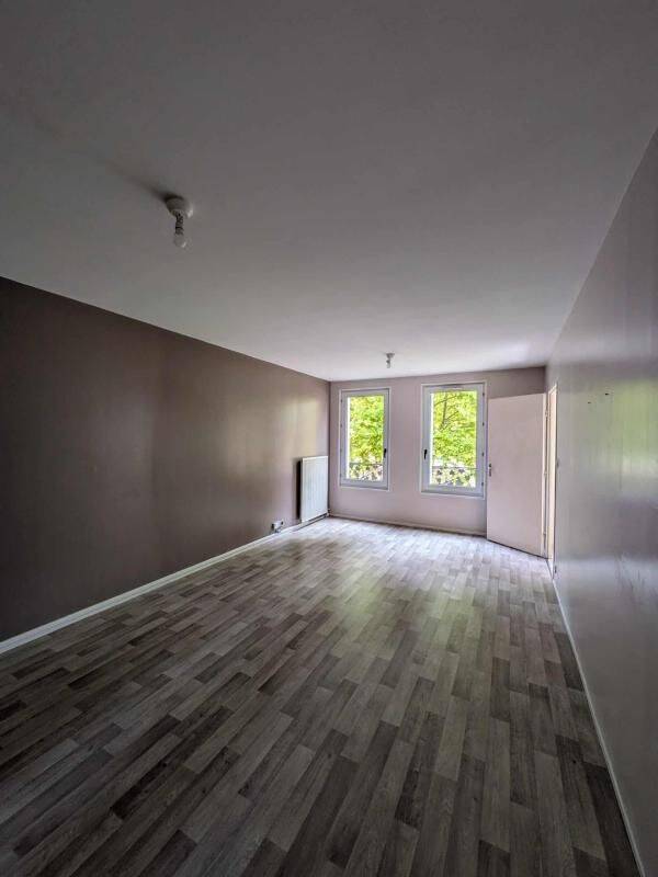 Appartement 4 pièces 83 m² · à Sainte-Savine · 83 m² · 597 €/mois