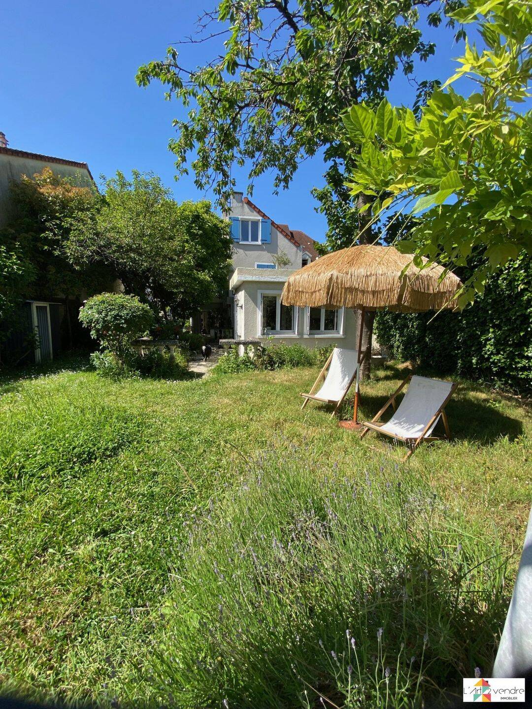 Maison 7 pièces 143 m² · à Brunoy · 143 m² · 498 000 €