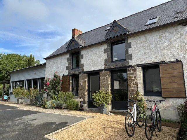 Maison 5 pièces 154 m² · à Plerguer · 154 m² · 363 000 €