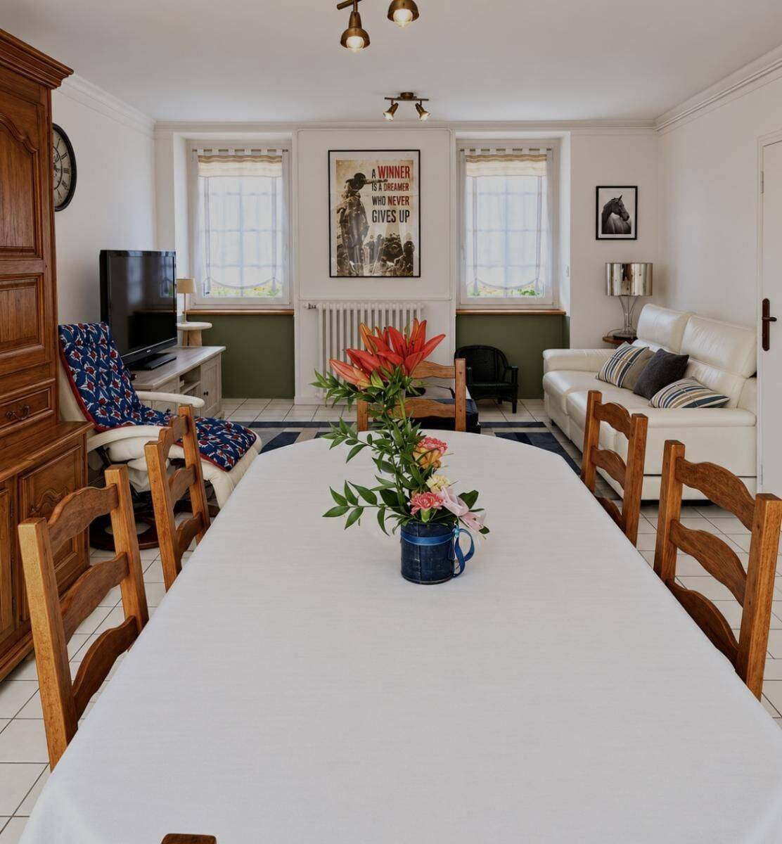 Maison 6 pièces 154 m² · à Plouguenast-Langast · 153,6 m² · 250 560 €