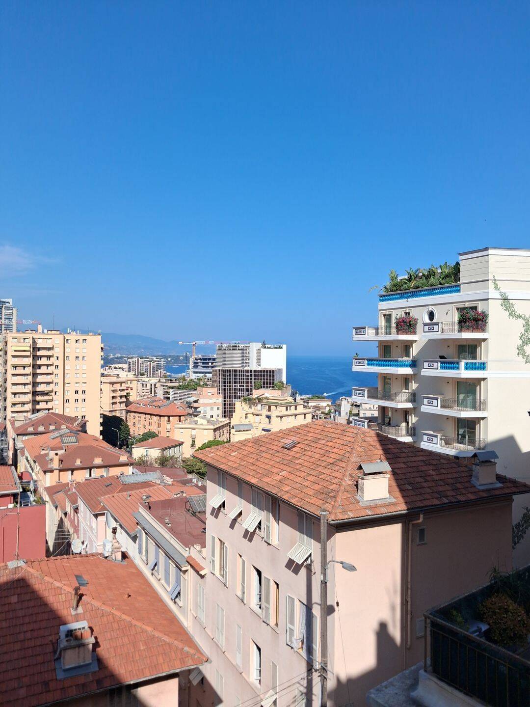 Appartement 2 pièces 55 m² · à Beausoleil · 55 m² · 2 150 €