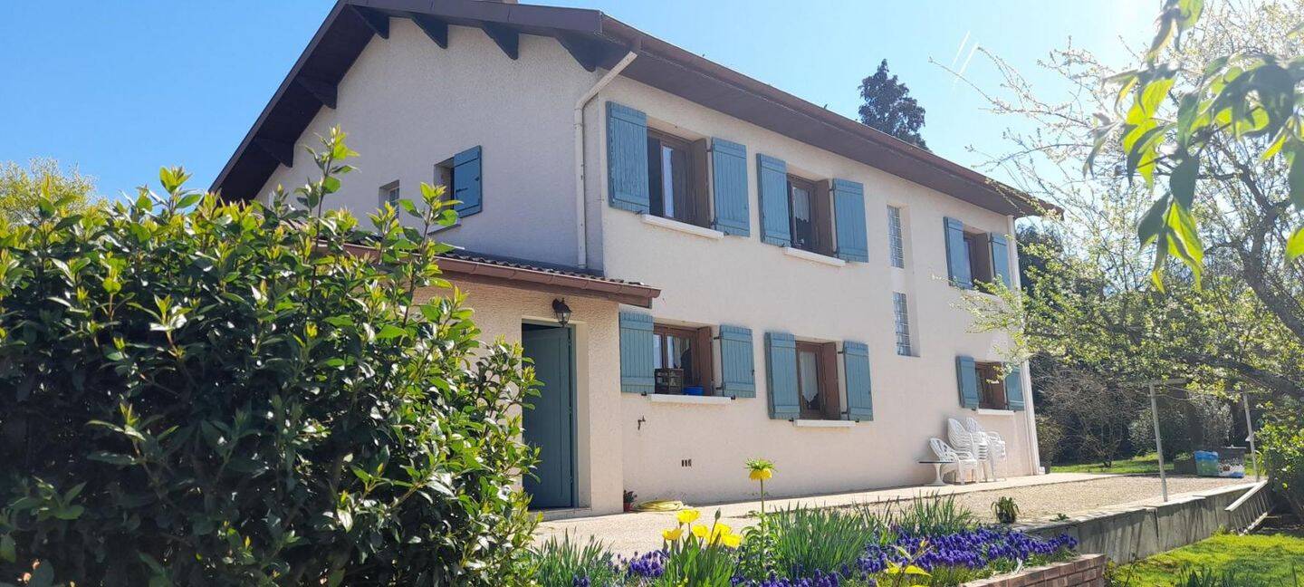 Maison 6 pièces 202 m² · à Vandeins · 202 m² · 299 000 €
