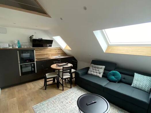 Appartement à louer 600 € 2 pièces 1 chambre 22 m² Étage 2/2 Gambetta Boulogne-sur-Mer 62200
