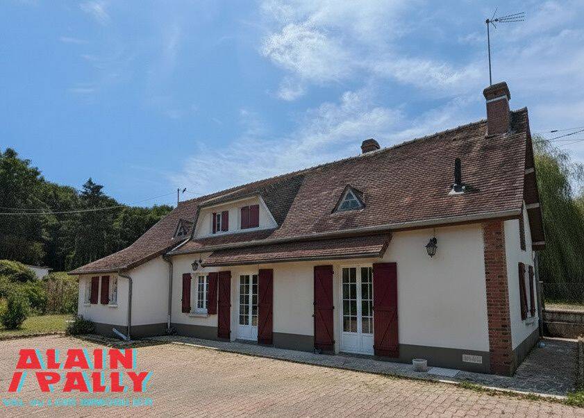 Maison 5 pièces 106 m² · à Châteaudun · 105,9 m² · 149 800 €