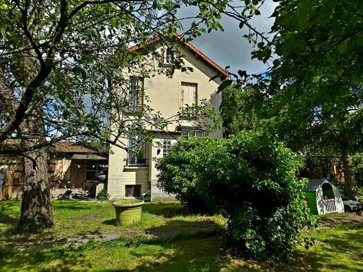 Maison à vendre 494 400 € 3 pièces 2 chambres 40 m² 903 m² de terrain Vert Galant Tremblay-en-France 93290