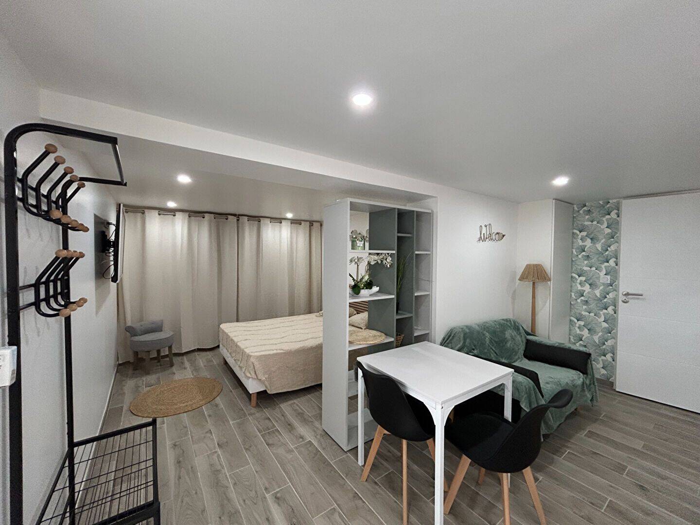 Appartement 1 pièce 28 m² · à Montélimar · 28 m² · 650 €/mois