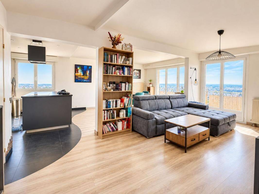 Appartement 5 pièces 107 m² · à Dijon · 107 m² · 255 000 €