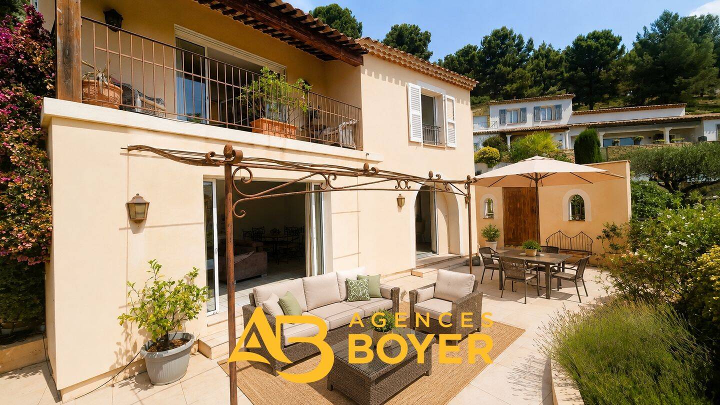 Maison 4 pièces 112 m² · à Saint-Cyr-sur-Mer · 112 m² · 940 000 €