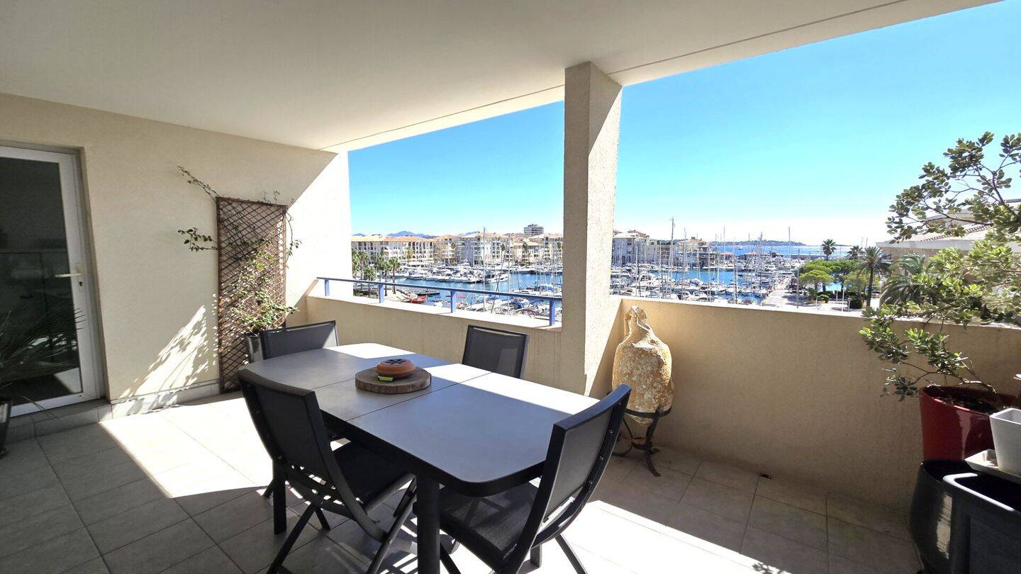 Appartement 5 pièces 122 m² · à Fréjus · 122 m² · 763 000 €