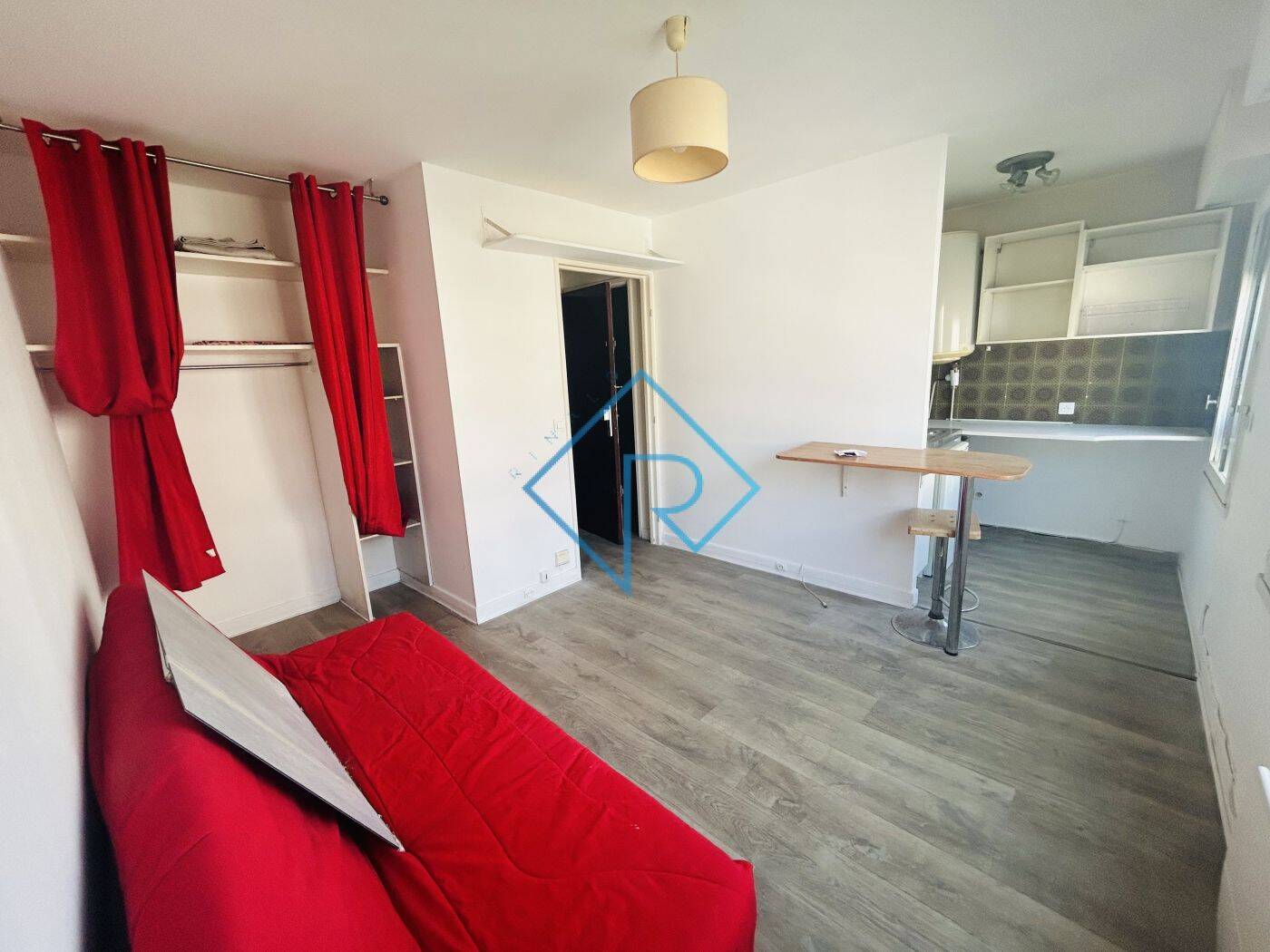 Appartement 1 pièce 18 m² · à Paris 19ème Arrondissement · 18 m² · 155 000 €