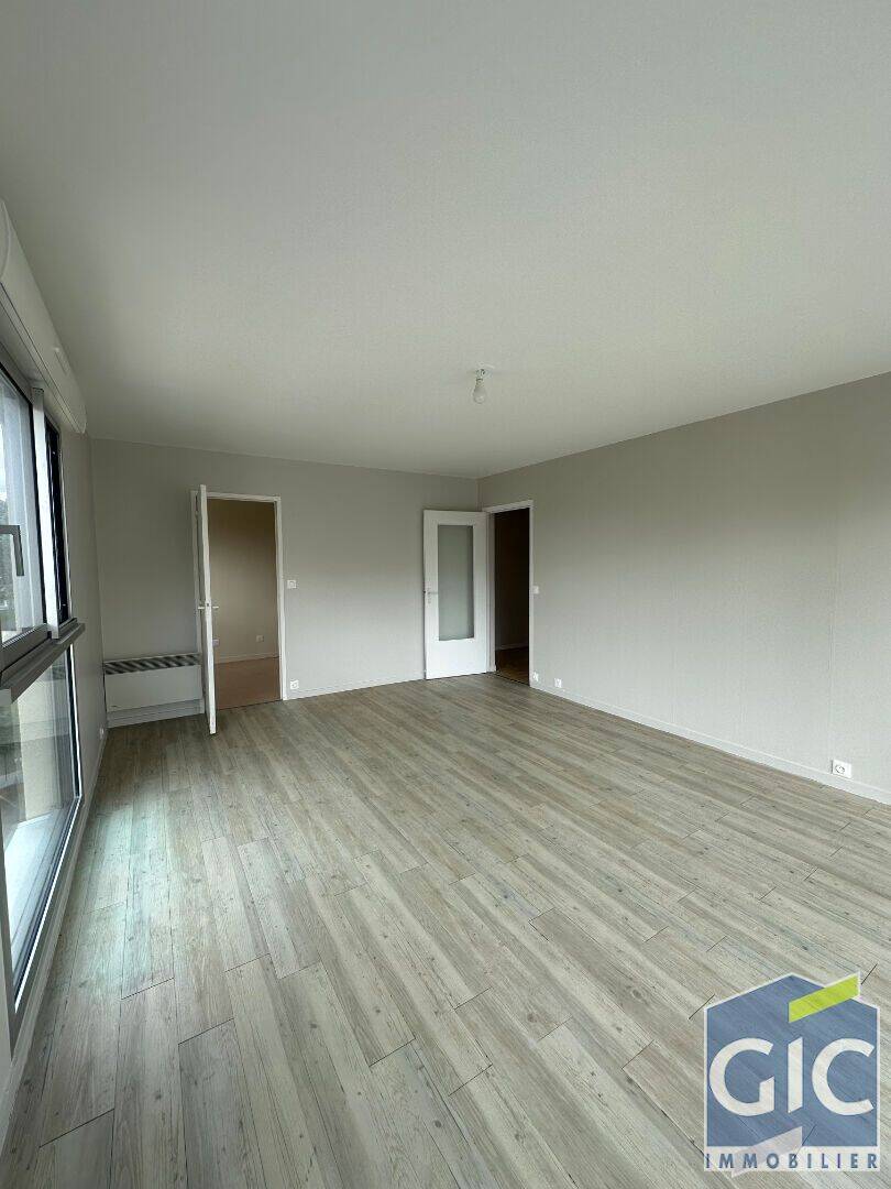 Appartement 3 pièces 64 m² · à Caen · 64 m² · 854 €