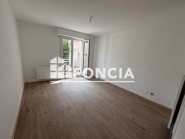 Appartement 1 pièce 23 m² · à Bordeaux · 22,6 m² · 527 €