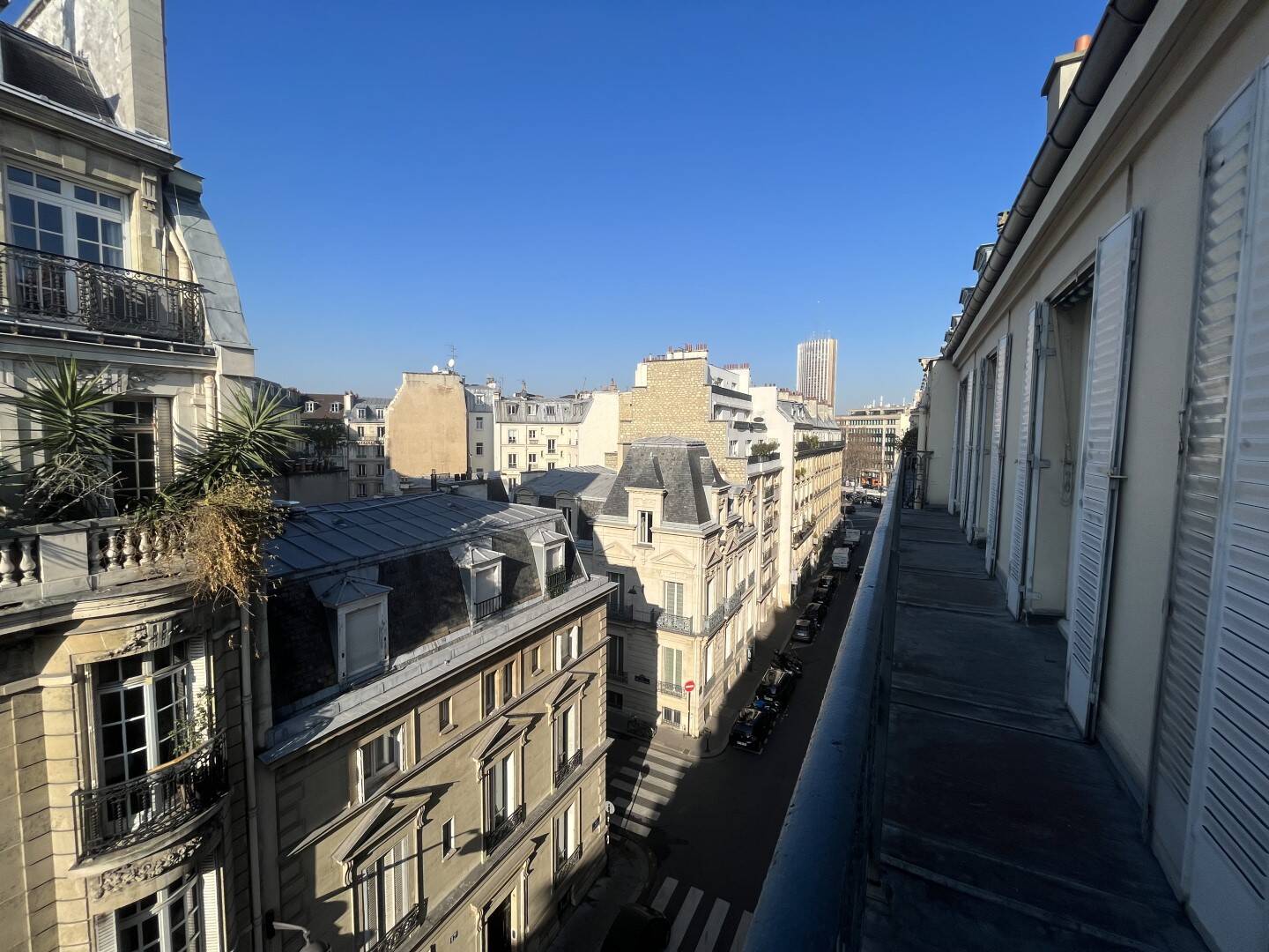 Appartement 3 pièces 68 m² · à Paris 16ème Arrondissement · 67,9 m² · 2 600 €/mois