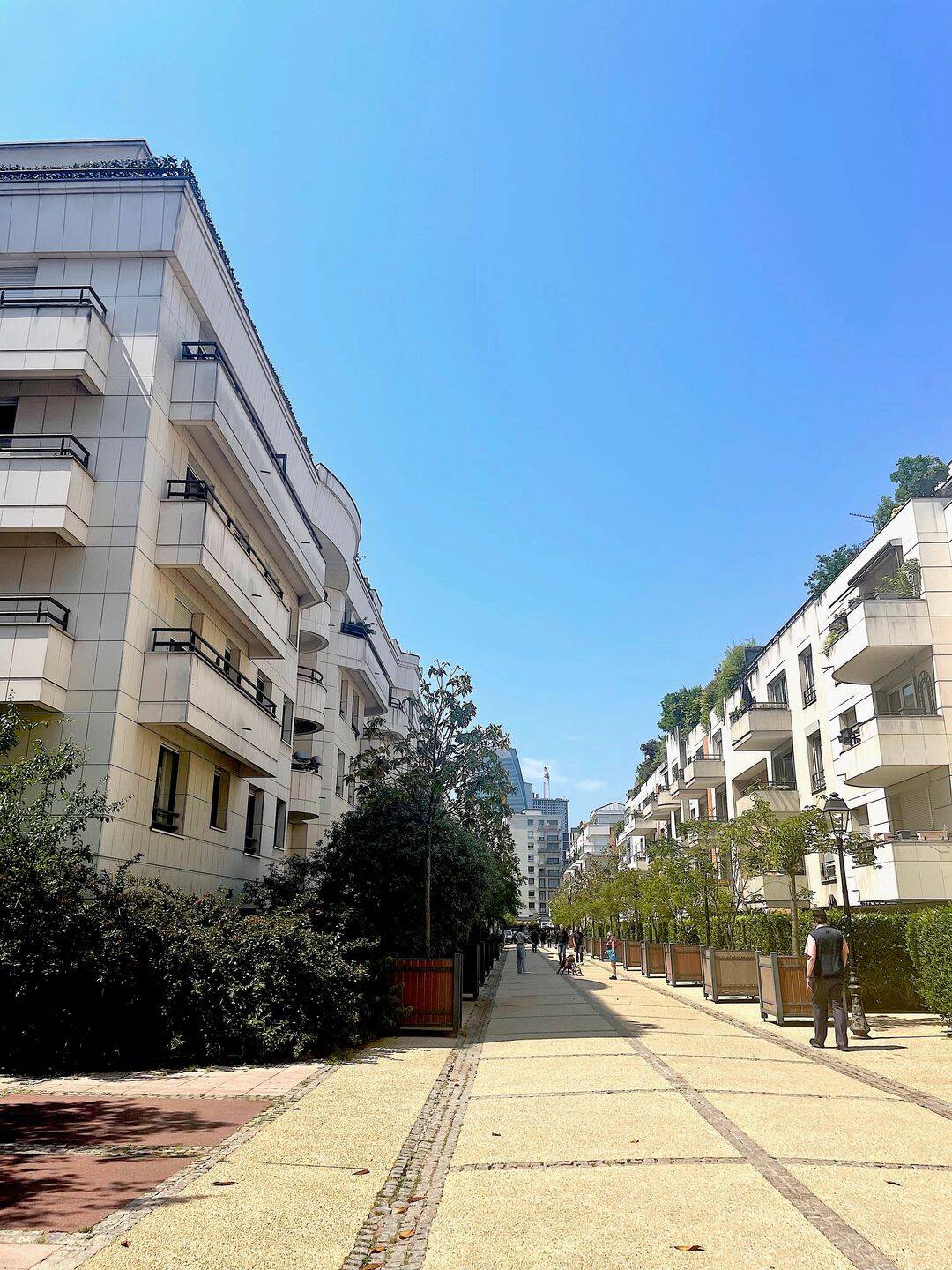 Appartement 1 pièce 28 m² · à Courbevoie · 28 m² · 1 150 €/mois