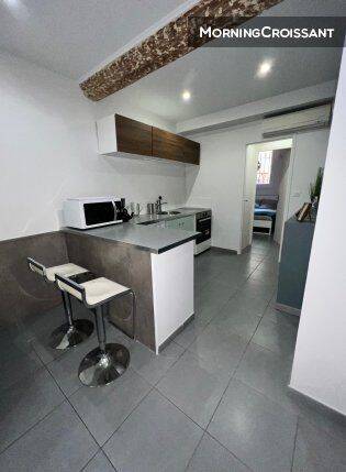 Appartement 2 pièces 34 m² · à Marseille 2ème Arrondissement · 34 m² · 890 €