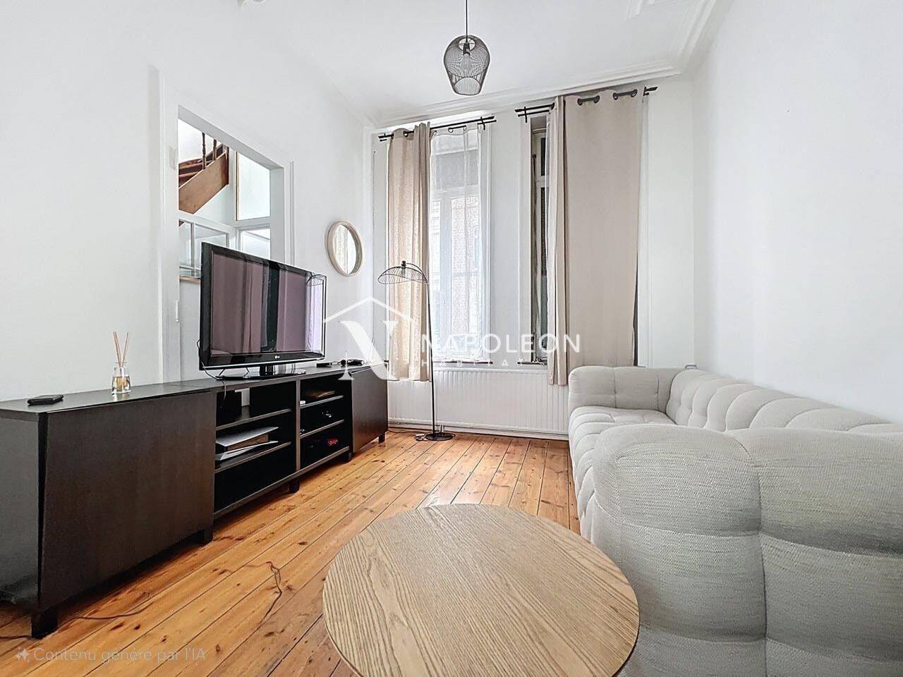Maison 6 pièces 108 m² · à Lille · 107,5 m² · 367 000 €