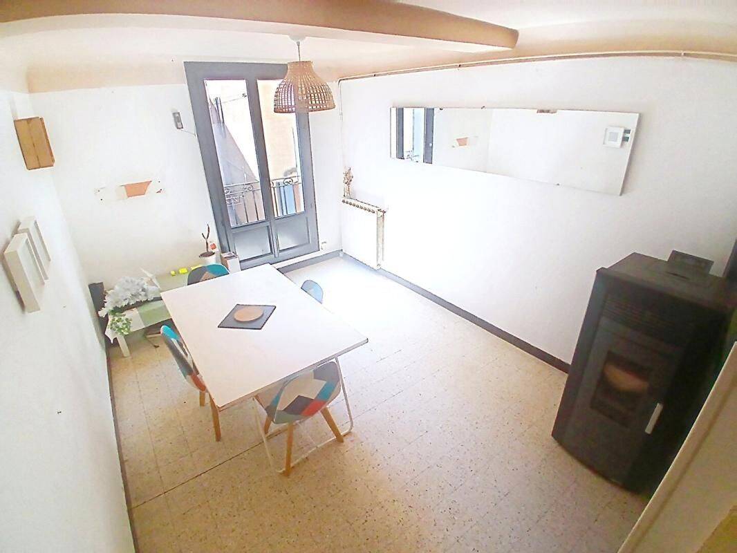 Maison 6 pièces 113 m² · à Correns · 113 m² · 139 000 €