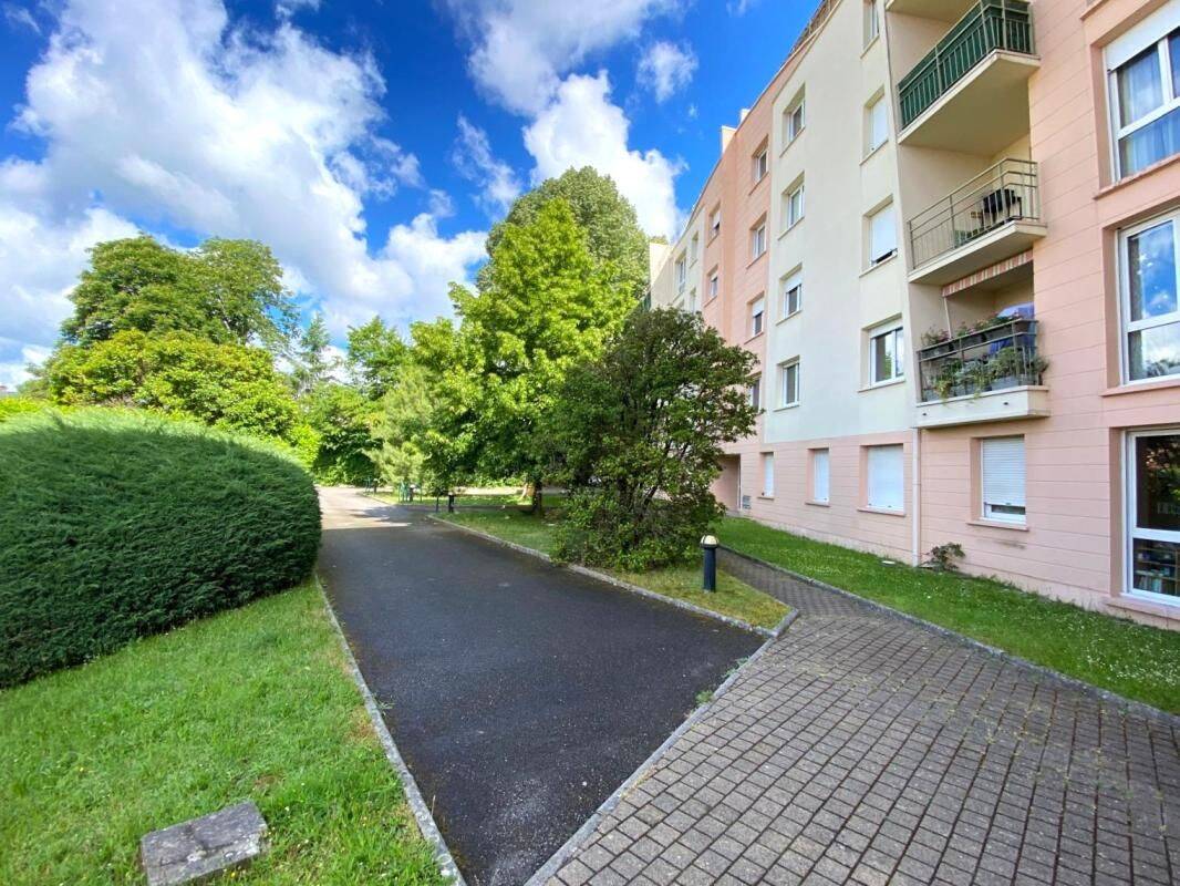 Appartement 2 pièces 48 m² · à Limoges · 48 m² · 490 €
