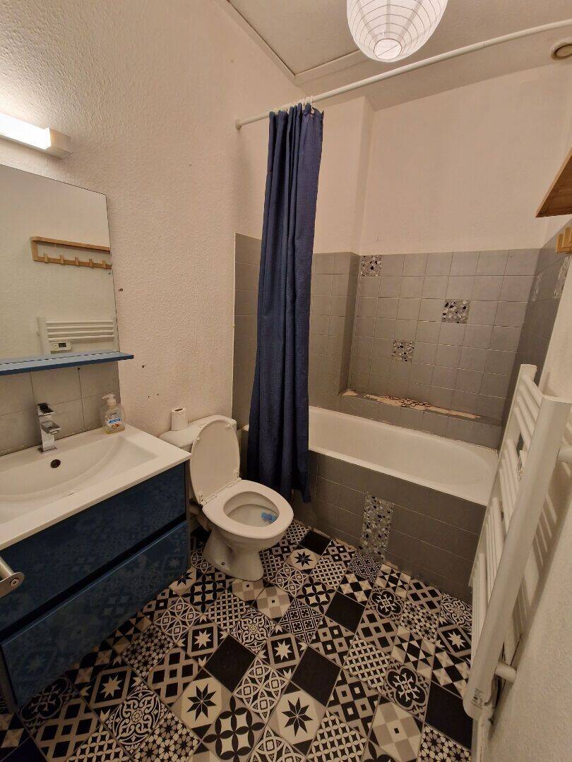 Appartement 1 pièce 27 m² · à Saint-Étienne · 27 m² · 322 €/mois