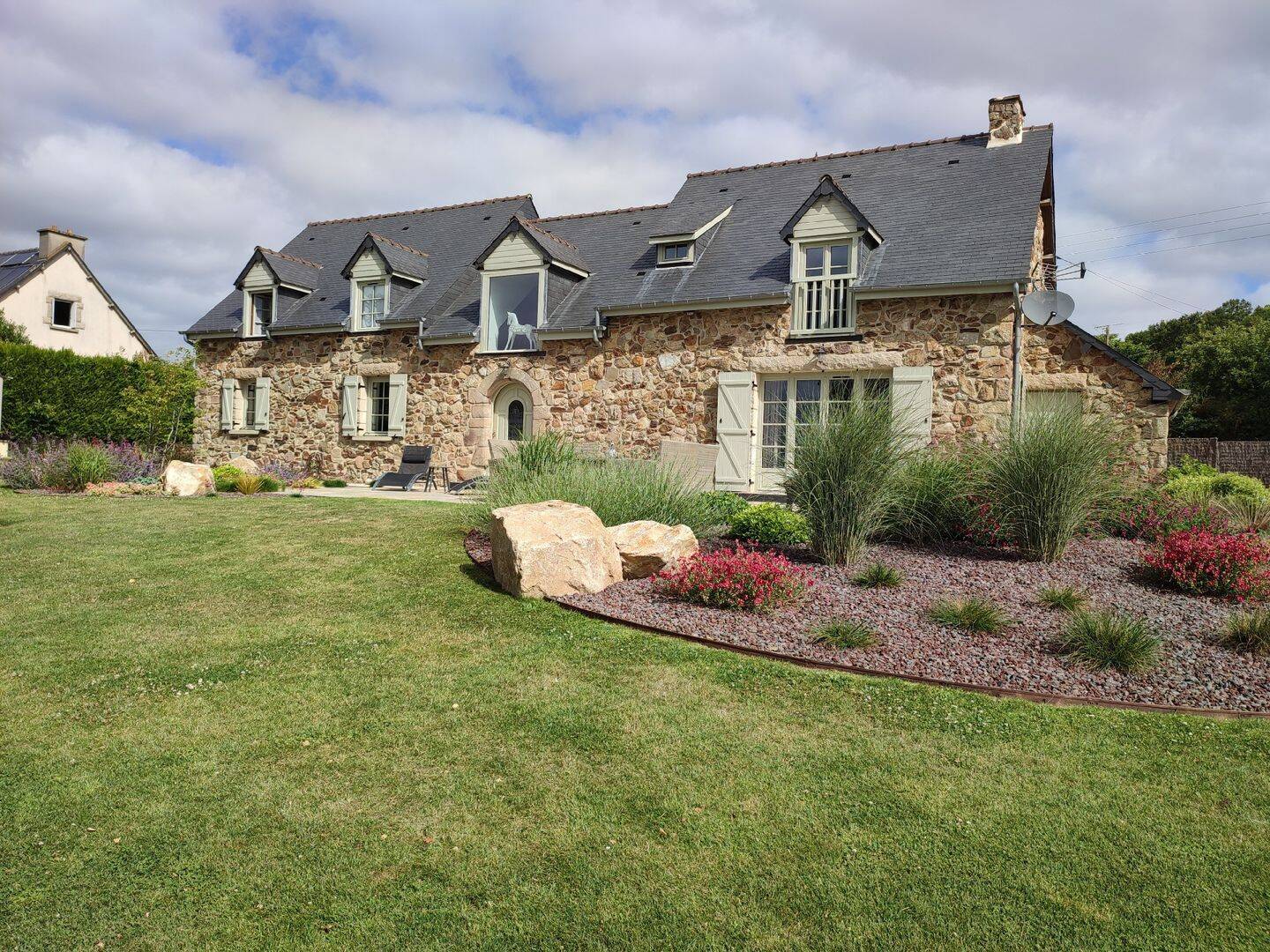 Maison 8 pièces 220 m² · à Jugon-les-Lacs · 220 m² · 524 000 €