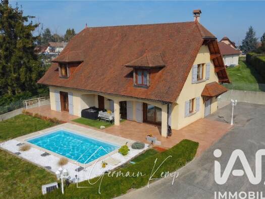 Maison à vendre 412 000 € 6 pièces 3 chambres 175 m² 1 850 m² de terrain Charancieu 38490