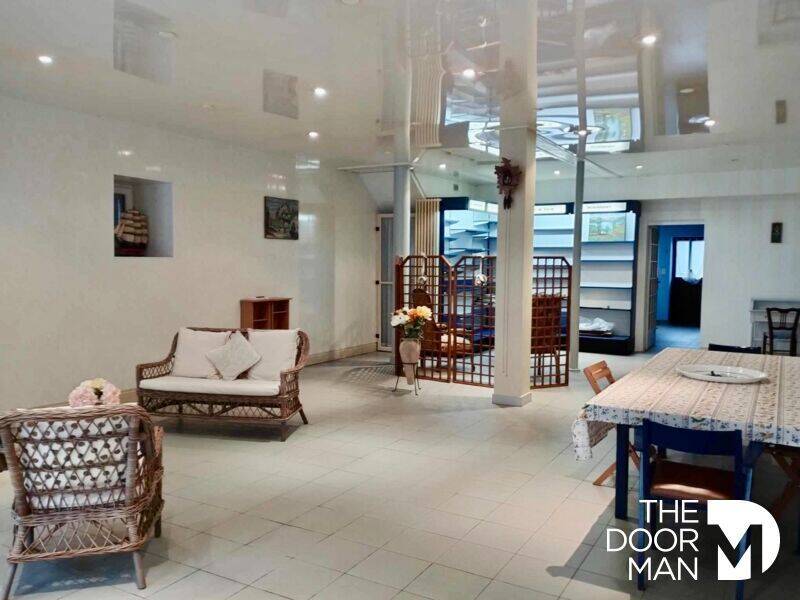 Maison 6 pièces 208 m² · à Saint-Florent-sur-Cher · 208 m² · 121 900 €
