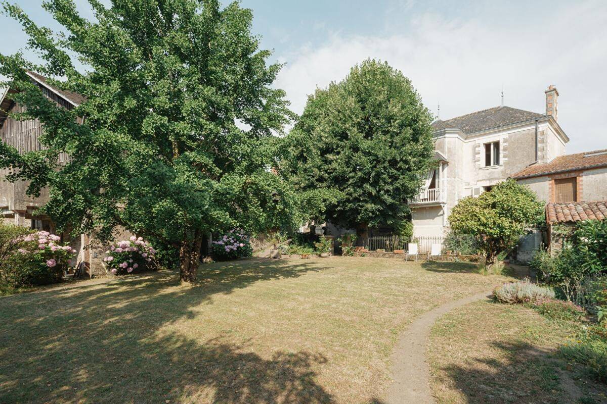 Maison 8 pièces 190 m² · à Divatte-sur-Loire · 190 m² · 468 000 €
