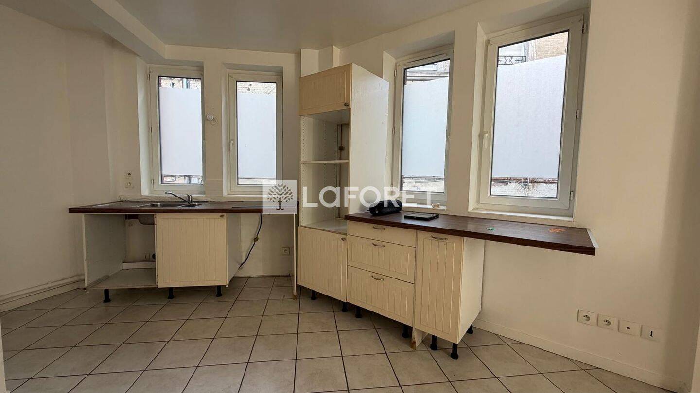Appartement 3 pièces 53 m² · à Elbeuf · 53,4 m² · 585 €/mois
