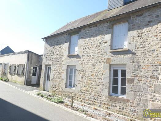 Maison à vendre 70 700 € 5 pièces 3 chambres 100,8 m² 800 m² de terrain Romagny Fontenay 50140