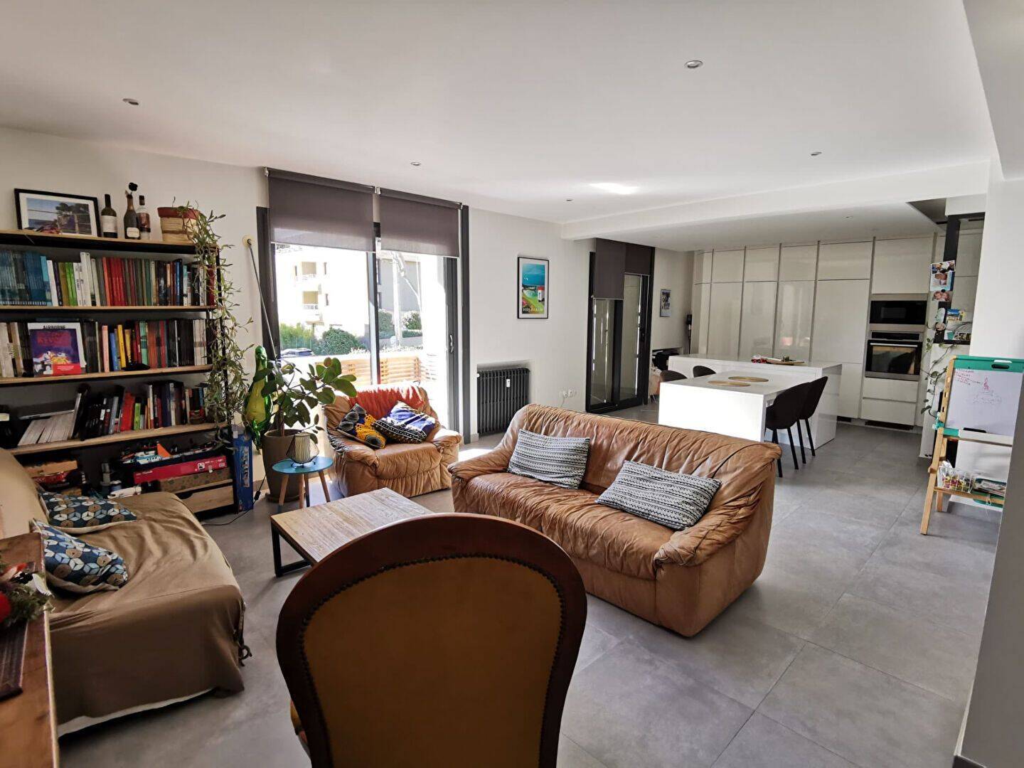 Appartement 4 pièces 98 m² · à Aix-en-Provence · 98 m² · 1 990 €