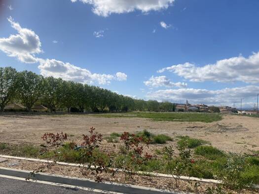 Terrain constructible à vendre 59 900 € 400 m² de terrain Sainte-Valière 11120