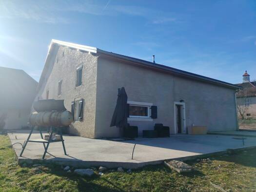 Maison à vendre 294 000 € 6 pièces 4 chambres 190 m² 1 000 m² de terrain Lent 39300