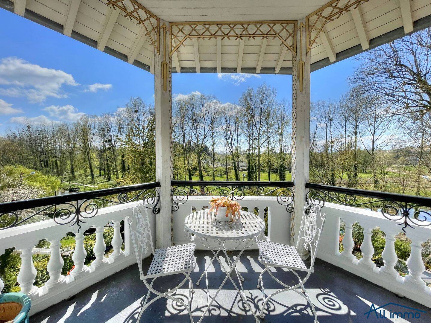 Maison 8 pièces 197 m² · à Brunoy · 197 m² · 699 000 €