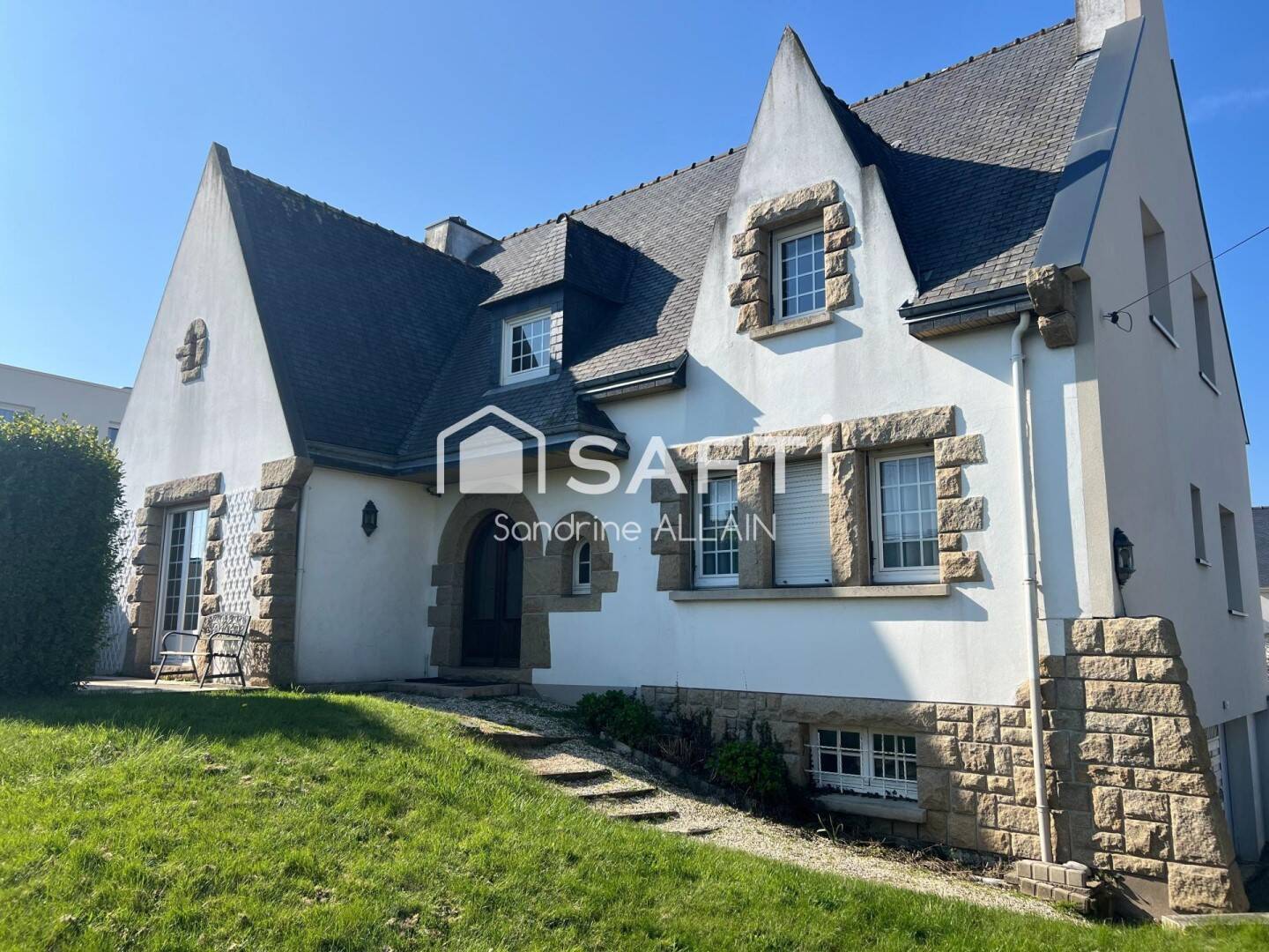 Maison 8 pièces 165 m² · à Ploufragan · 165 m² · 279 900 €