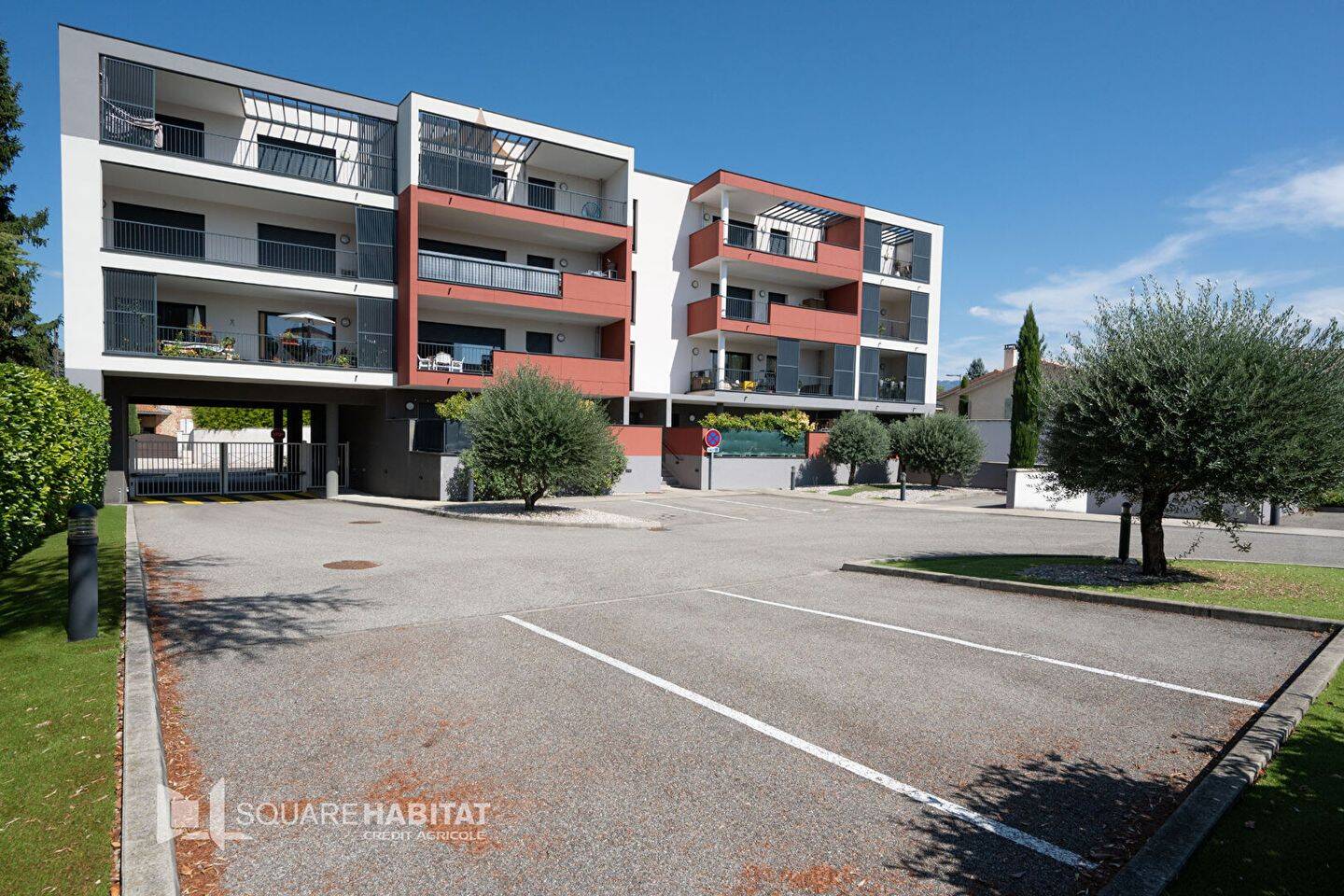 Appartement 3 pièces 89 m² · à Chatuzange-le-Goubet · 89,3 m² · 270 000 €