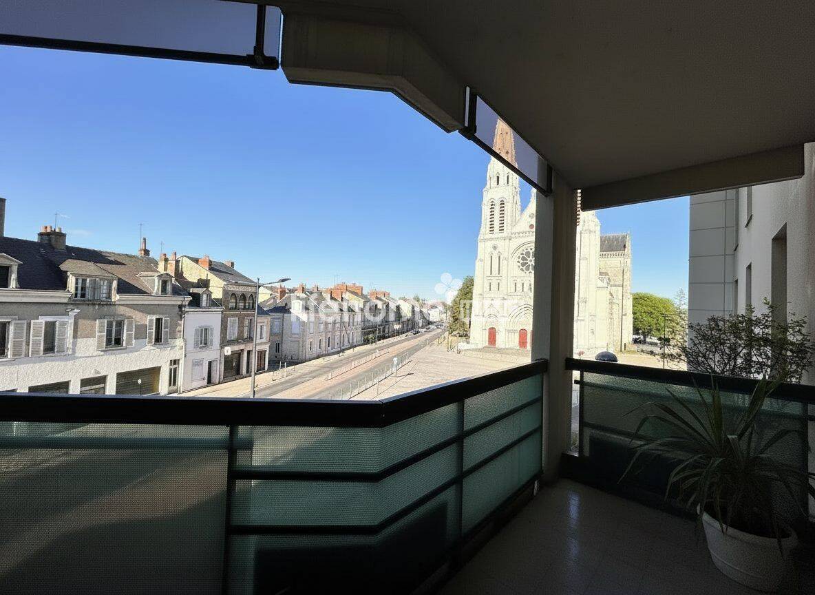 Appartement 3 pièces 71 m² · à Châteauroux · 70,8 m² · 125 000 €