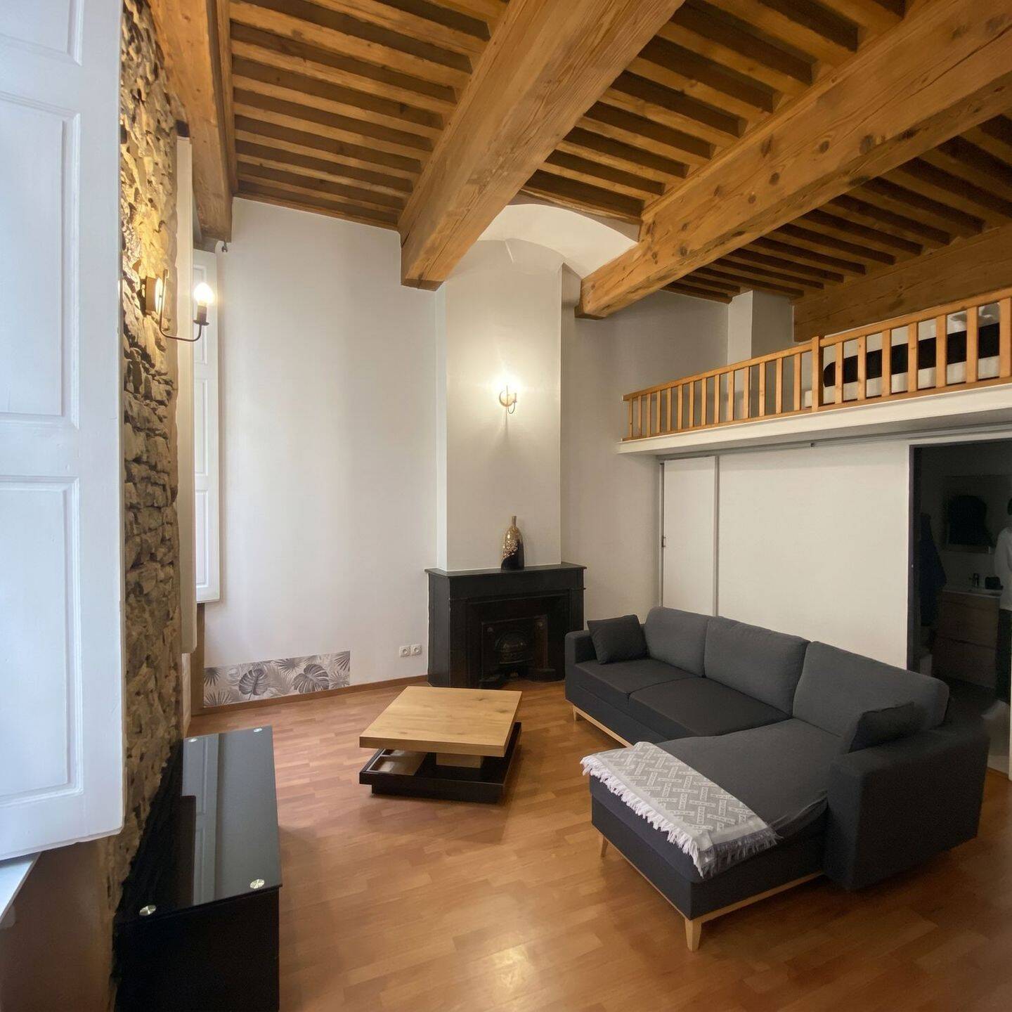 Appartement 2 pièces 58 m² · à Lyon 1er Arrondissement · 58 m² · 1 010 €