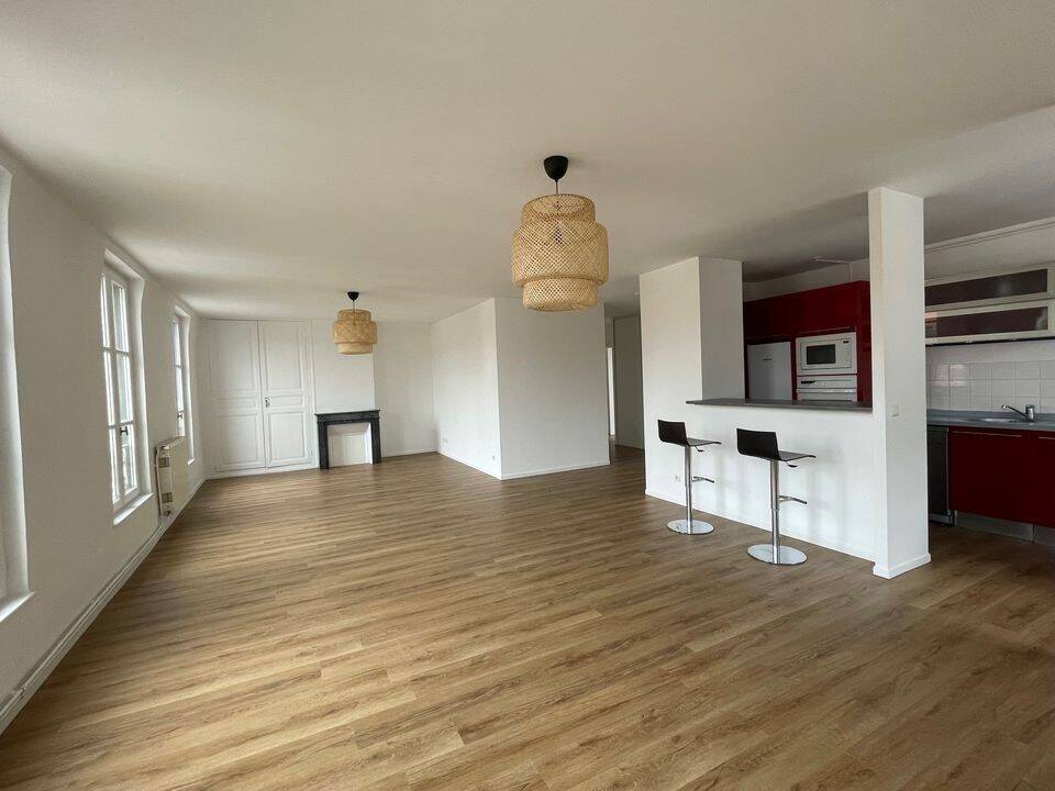 4 pièces 100 m² · à Clermont-Ferrand · 100 m² · 1 150 €