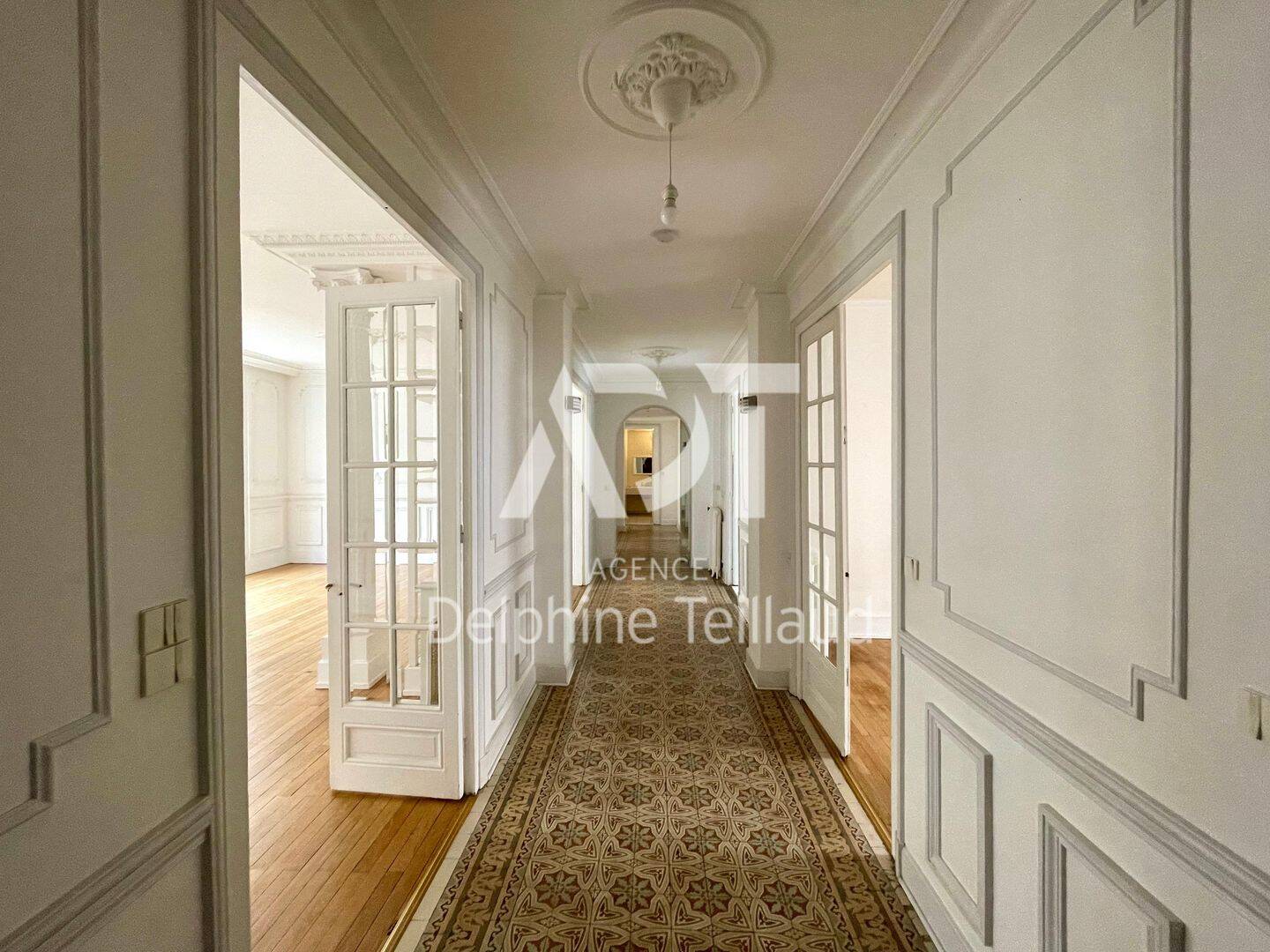 Appartement 5 pièces 174 m² · à Grenoble · 174,1 m² · 1 699 €/mois