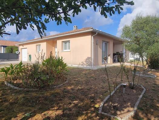 Maison de plain-pied à vendre 315 000 € 4 pièces 3 chambres 108 m² 804 m² de terrain Seyresse 40180