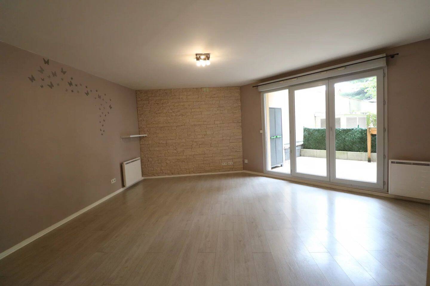 Appartement 3 pièces 59 m² · à Les Pavillons-sous-Bois · 58,6 m² · 1 050 €/mois