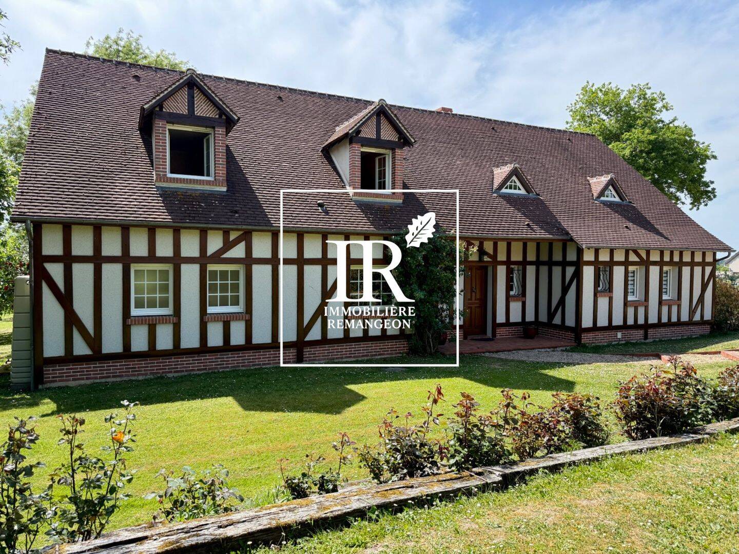 Maison 8 pièces 230 m² · à Méreau · 230 m² · 399 500 €