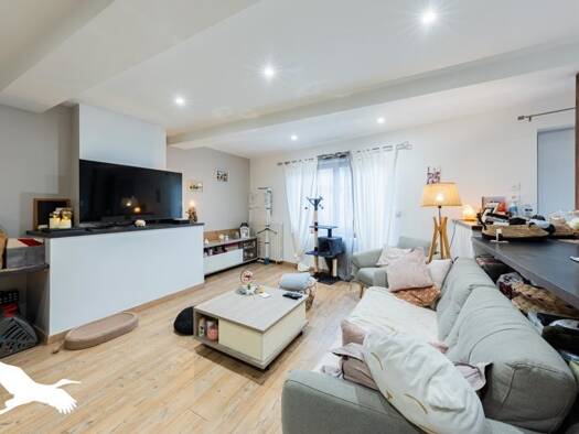 Maison à vendre 238 380 € 4 pièces 3 chambres 105 m² 111 m² de terrain Carbonne 31390