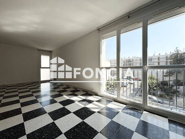 Appartement 2 pièces 57 m² · à Les Pennes-Mirabeau · 56,7 m² · 750 €