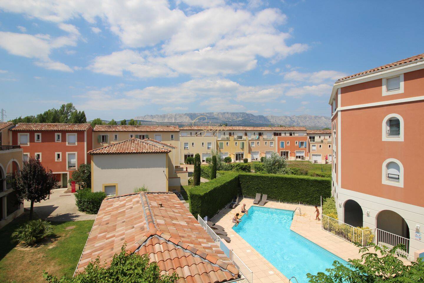 Appartement 3 pièces 60 m² · à Rousset · 60 m² · 1 920 €