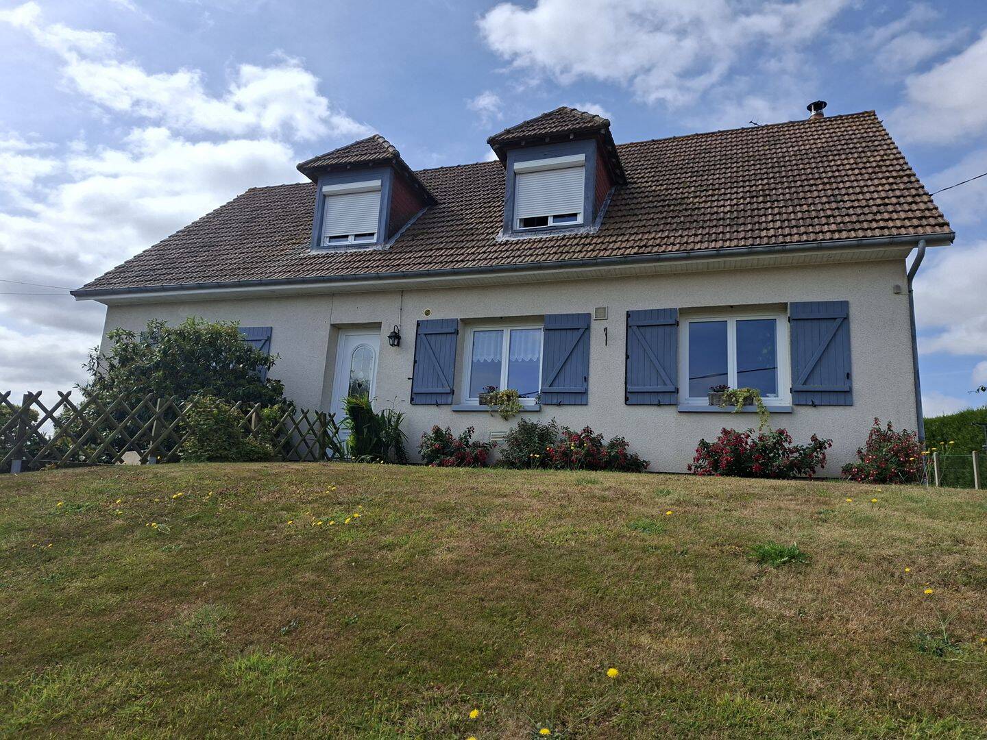 Maison 6 pièces 144 m² · à Monchaux-Soreng · 144 m² · 220 000 €