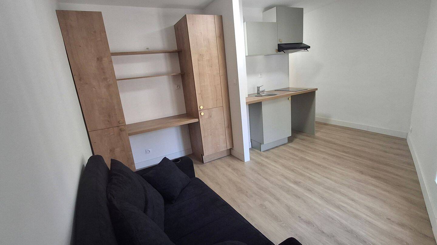 Appartement 1 pièce 16 m² · à Poitiers · 16 m² · 500 €